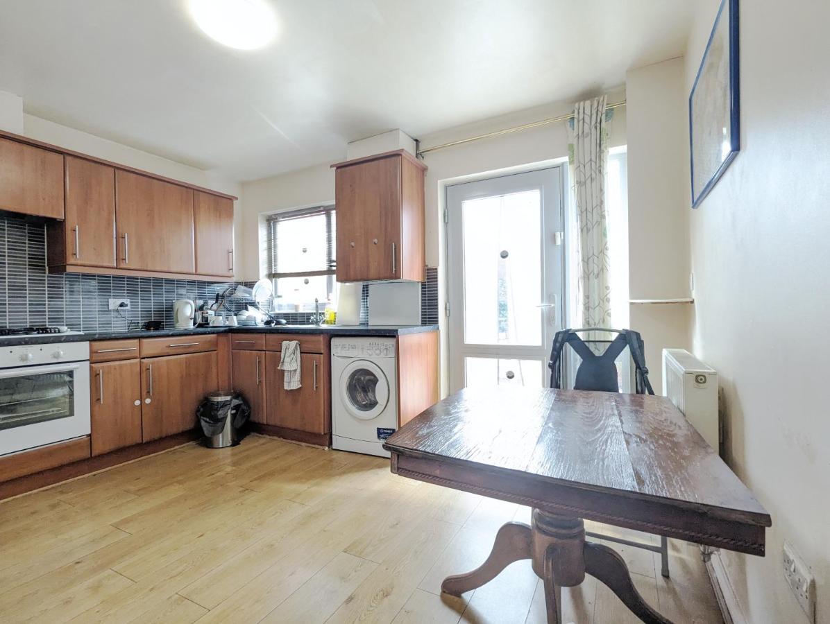 Guest Rooms Near City Centre & Dock Free Parking Liverpool Exterior foto
