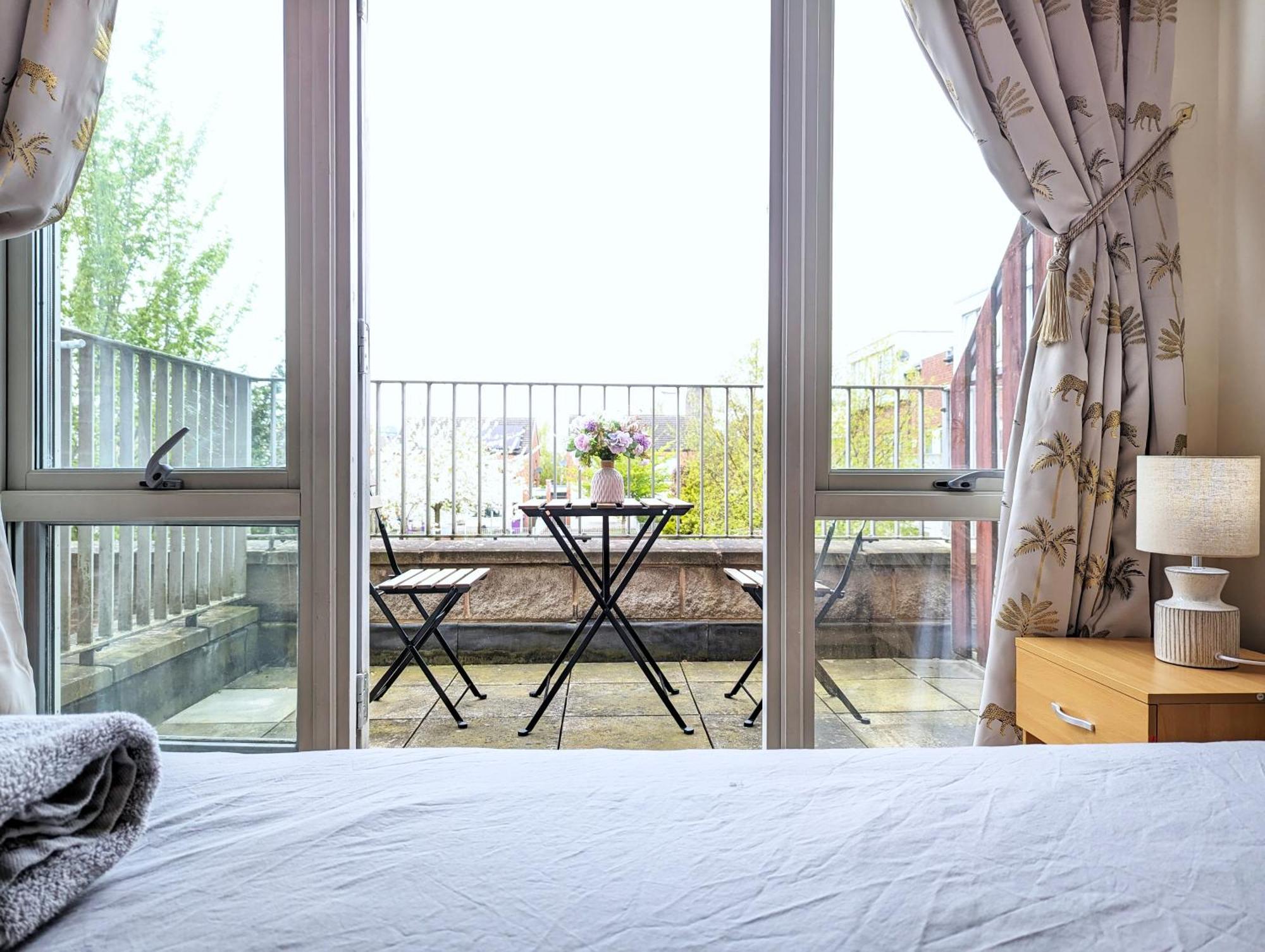 Guest Rooms Near City Centre & Dock Free Parking Liverpool Exterior foto